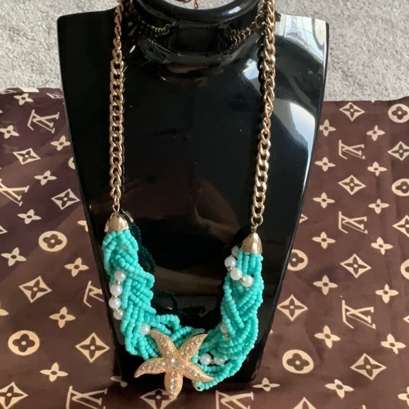 Vintage Gold Tone Beads and Pearls - Picture 1 of 3